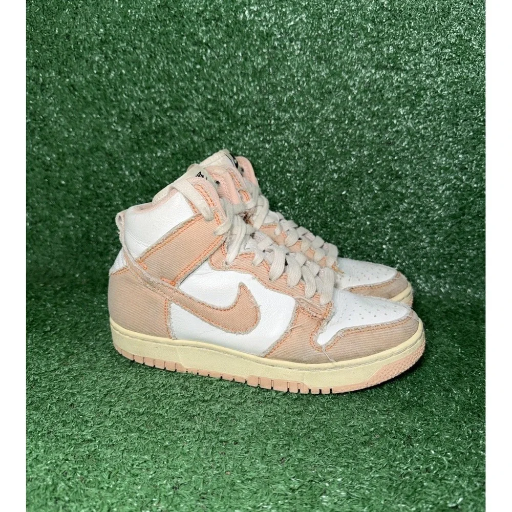 Nike Dunk High 1985 Arctic Orange White Womens Size‎ 6 Athletic Shoes Sneakers